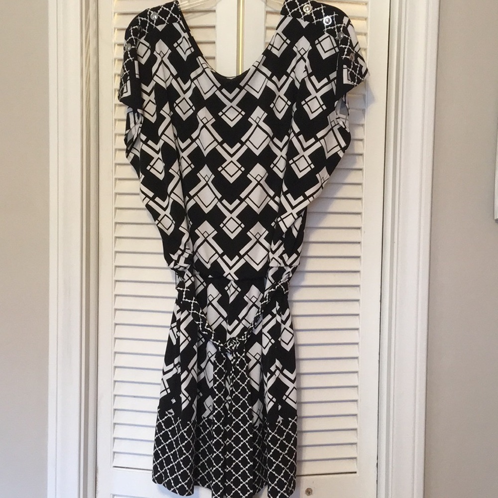 Geometric Tunic - image 1